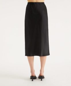 Lynnstephens.shop0381dfe75d 2